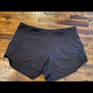 Lululemon Size 8 shorts